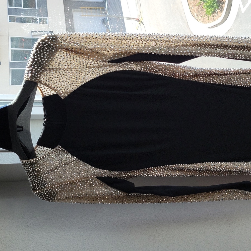 Avery G AQUA Beaded Shift Gown